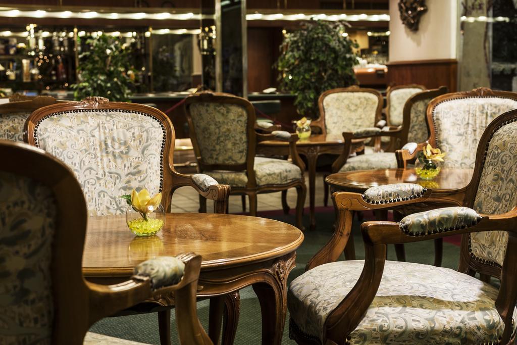 Image #12 - Danubius Hotel Hungaria City Center - Budapest