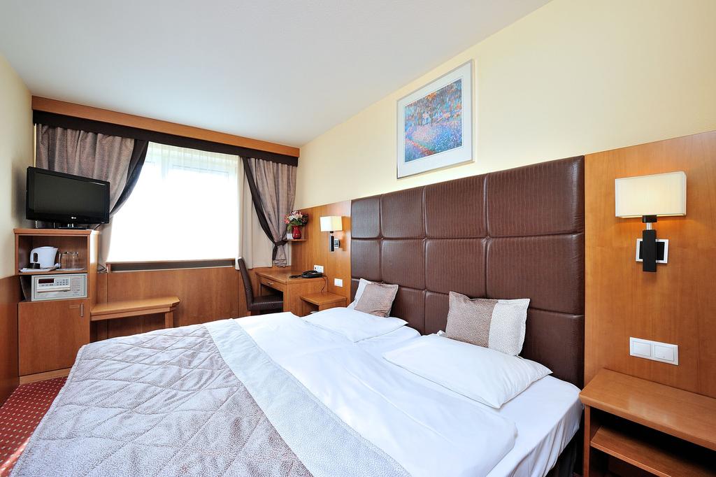 Image #17 - Carlton Hotel Buda Castle - Budapest