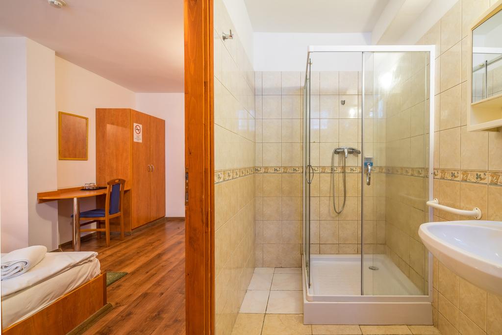 Image #3 - Easy Star Hotel - Budapest