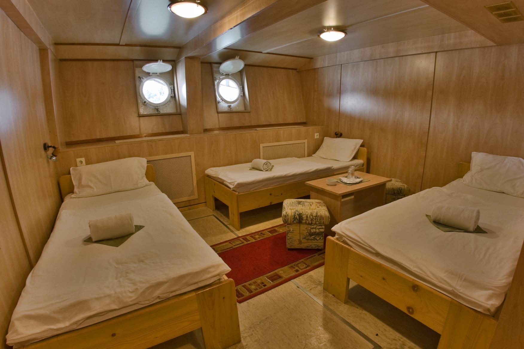 Image #16 - Fortuna Boat Hotel - Budapest