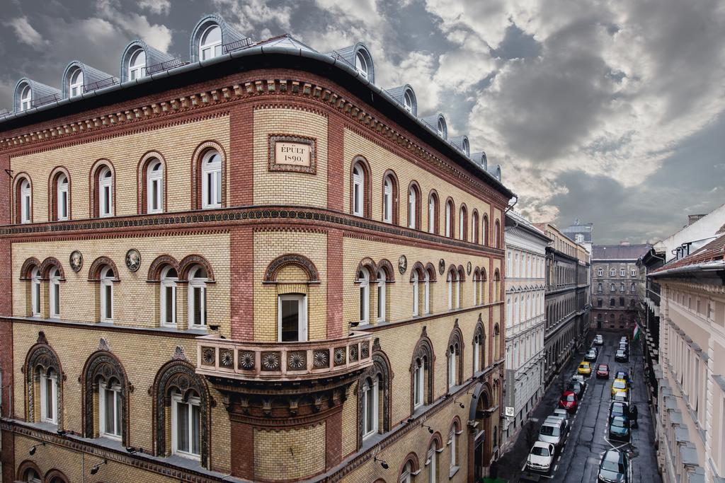 Image #1 - Hotel Museum - Budapest